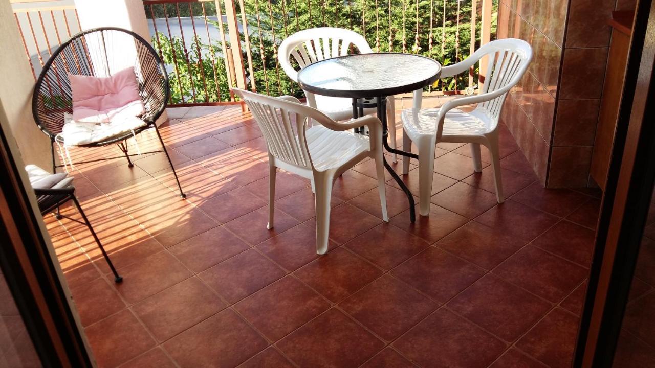 Lazar Apartments Petrovac Exteriör bild