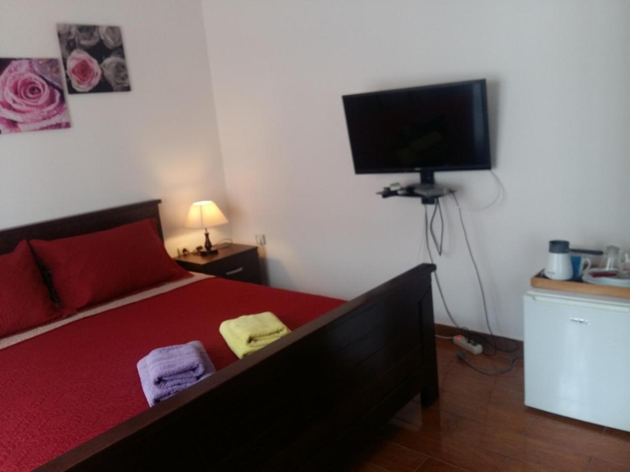 Lazar Apartments Petrovac Exteriör bild
