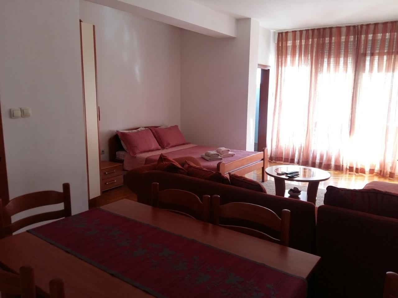 Lazar Apartments Petrovac Exteriör bild